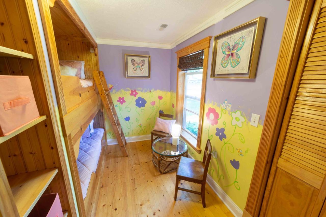 The Charming Glenn Cottage! Walk To Lake Michigan! Fennville Luaran gambar