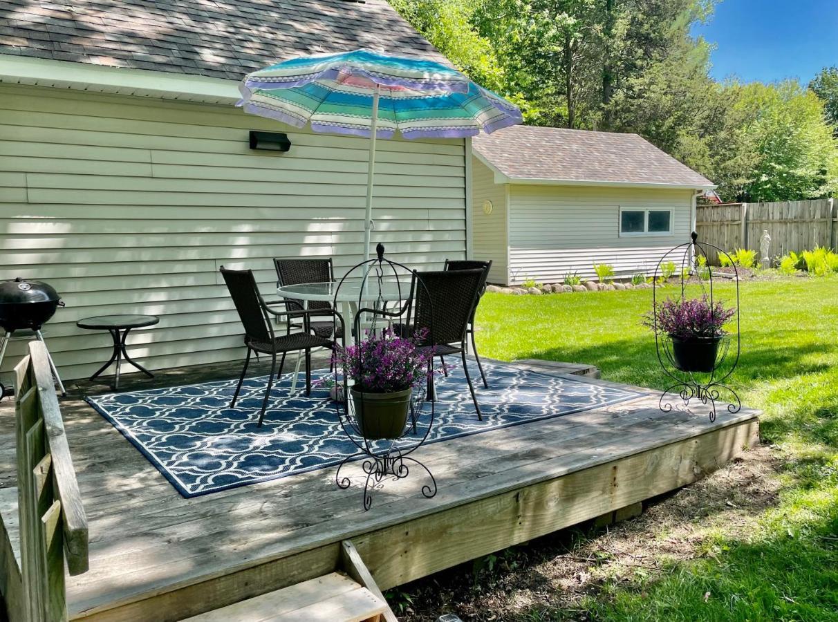 The Charming Glenn Cottage! Walk To Lake Michigan! Fennville Luaran gambar